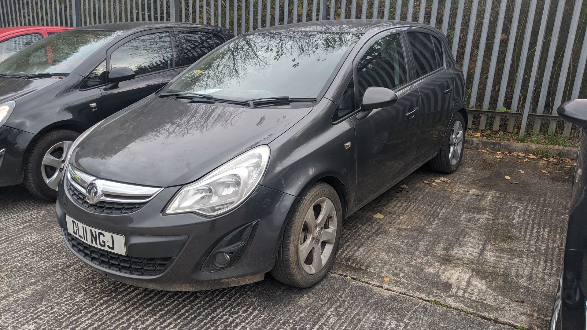 DL11 NGJ Vauxhall Corsa SXI 5 door hatchback, 5 speed manual gearbox, 1229cc petrol engine. - Image 4 of 23