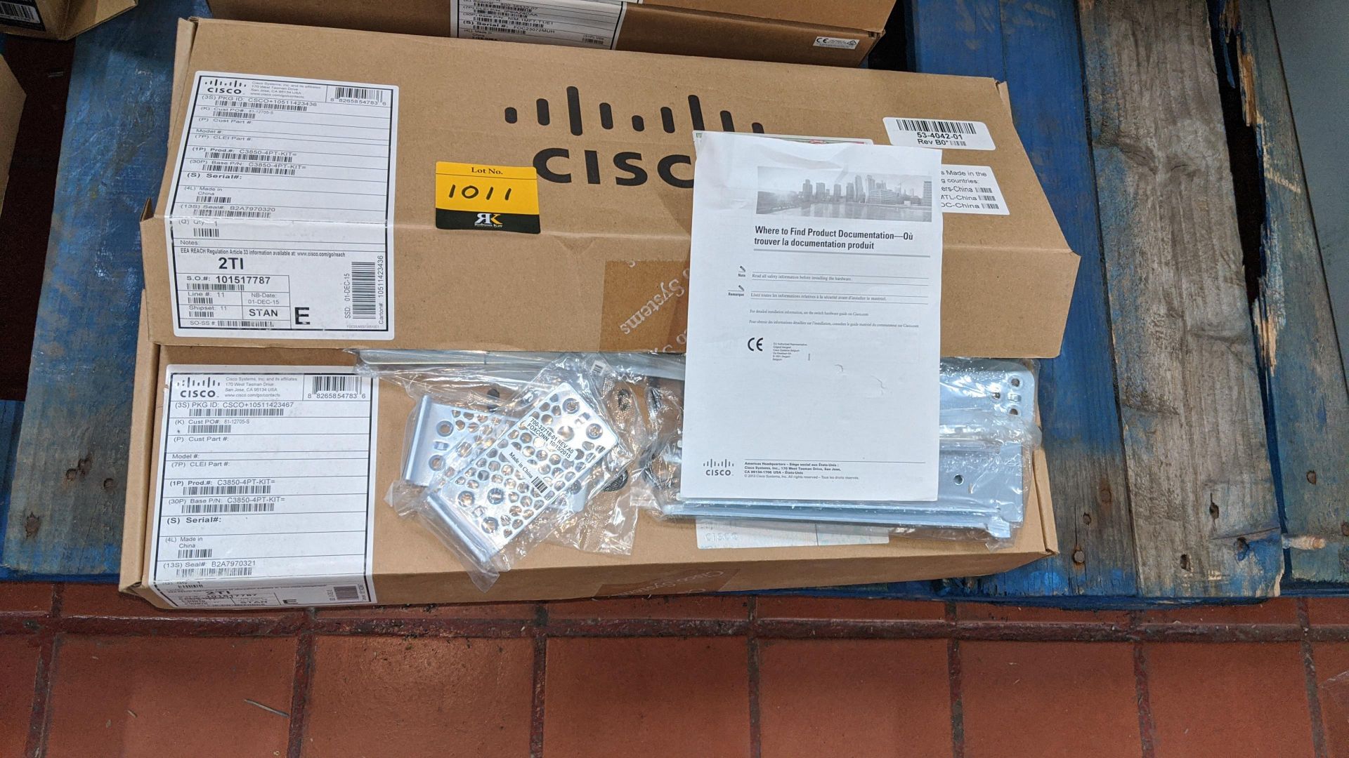 2 off Cisco bracket/mounting kits, product code C3850-4PT-KIT. This is one of a large number of lots