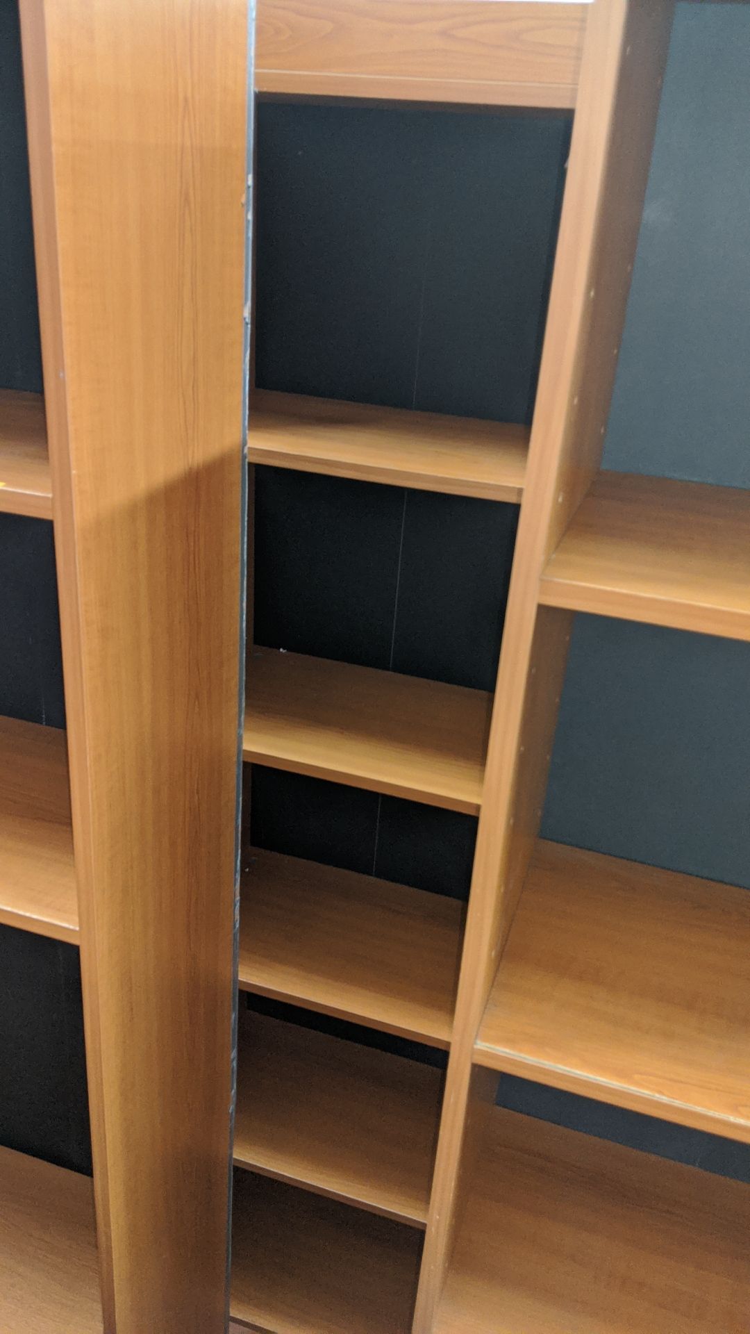 2 off open front wooden bookcases to match the bulk of the other office furniture in this sale. This - Image 4 of 4