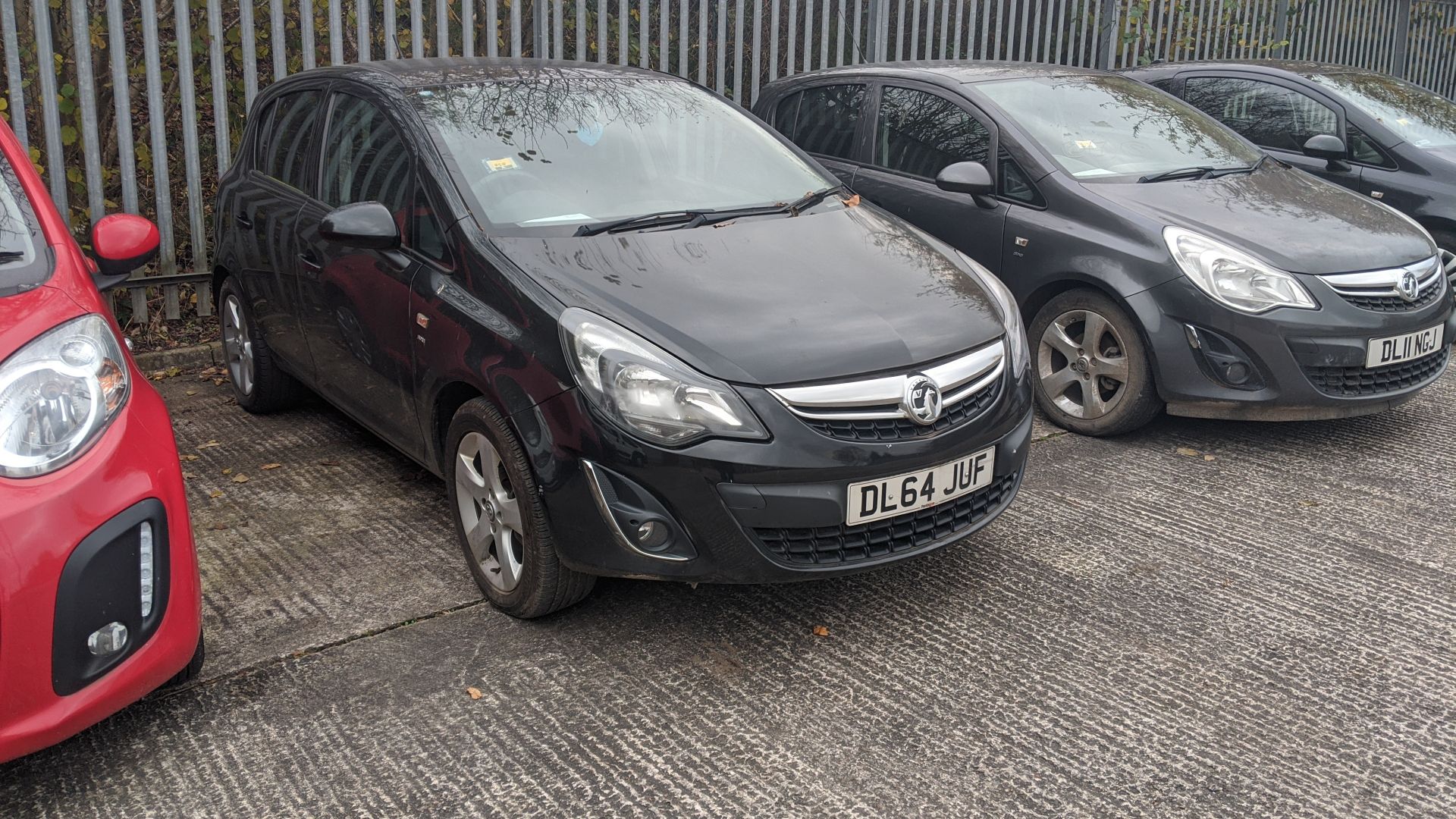 DL64 JUF Vauxhall Corsa 1.2 SXI AC 5 door hatchback, 5 speed manual gearbox, 1229cc petrol engine.