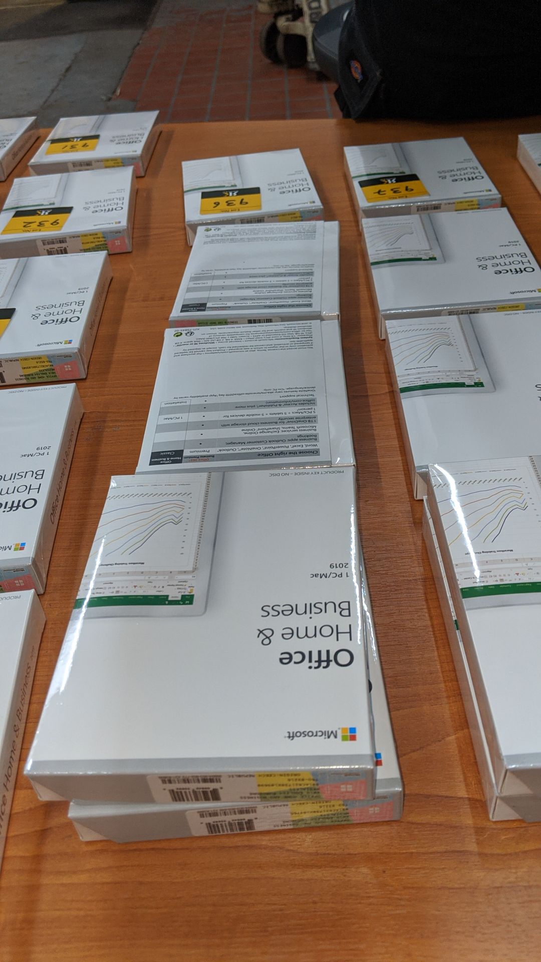 5 off Microsoft Office Home & Business 2019 for PC/MAC. This lot comprises 5 sealed boxes each - Image 5 of 5