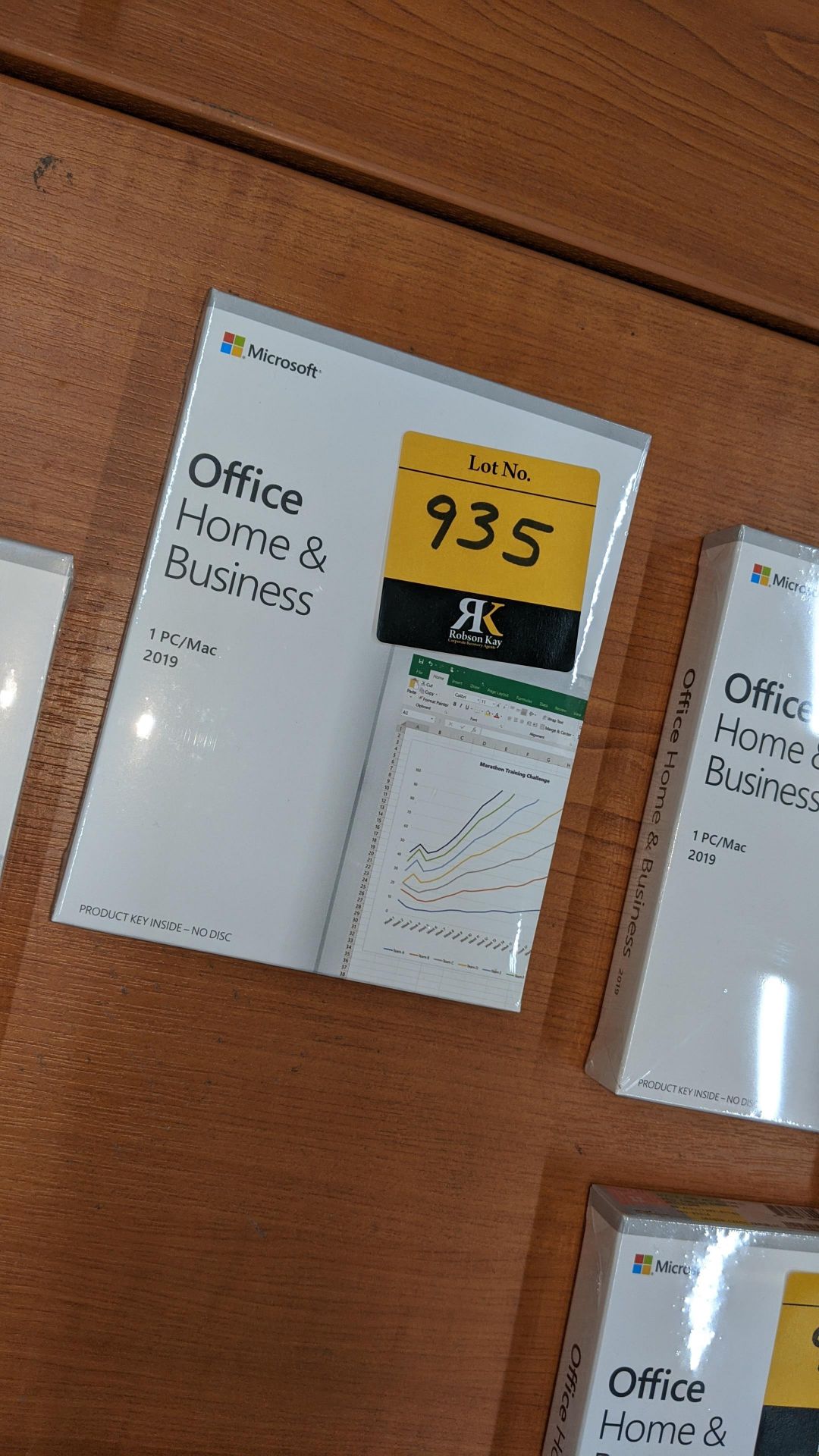 Microsoft Office Home & Business 2019 for PC/MAC. This lot comprises a sealed box with licence