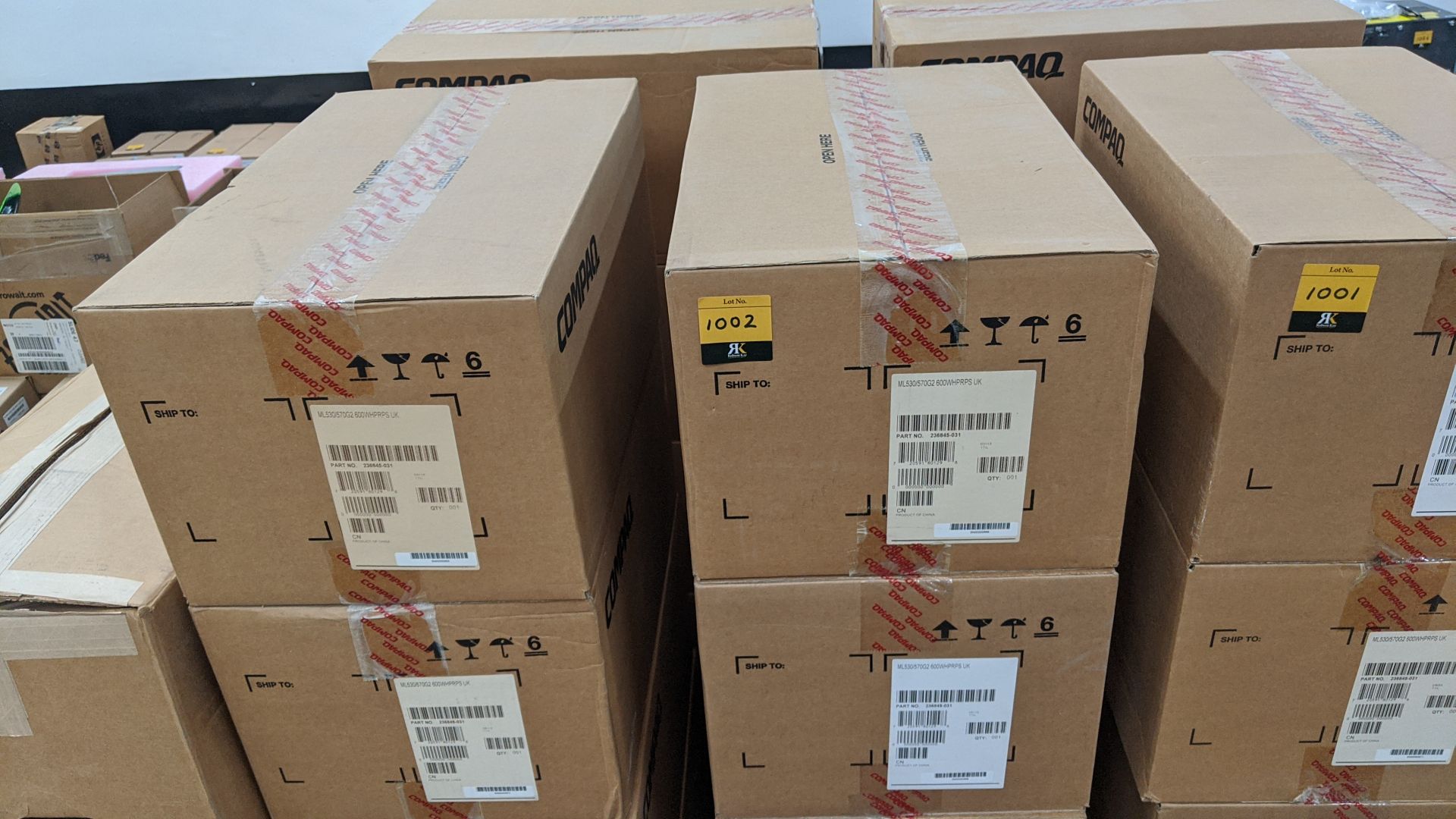 15 off Compaq redundant hot-plug power supplies for ML530/570G2 servers, individually boxed. This is