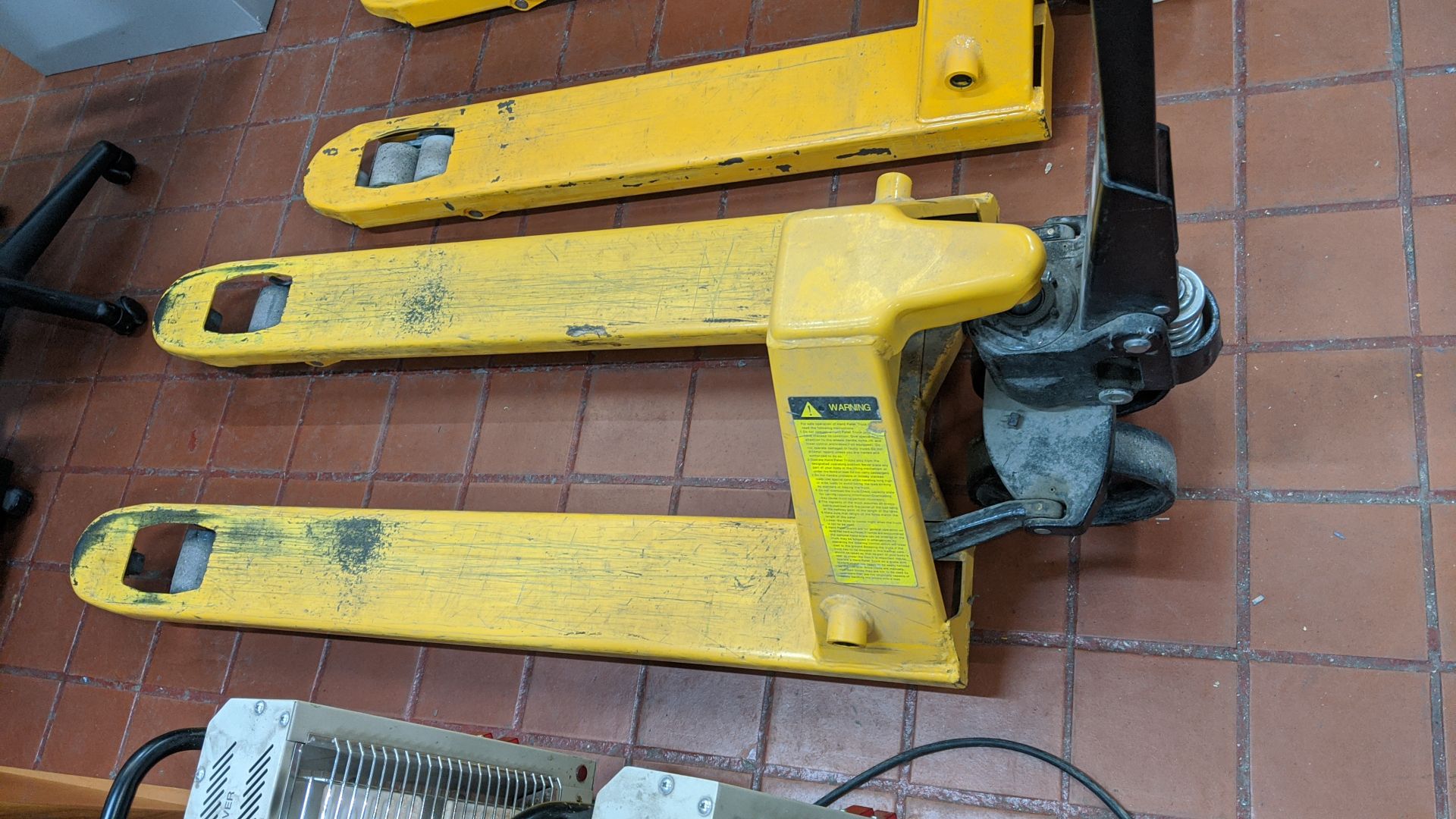 Euro pallet truck with longer arms than typical. This is one of a large number of lots in this - Image 3 of 4