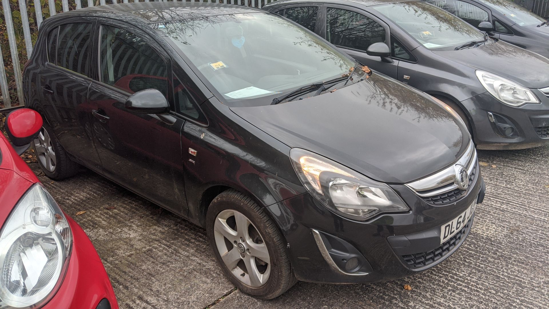 DL64 JUF Vauxhall Corsa 1.2 SXI AC 5 door hatchback, 5 speed manual gearbox, 1229cc petrol engine. - Image 8 of 21