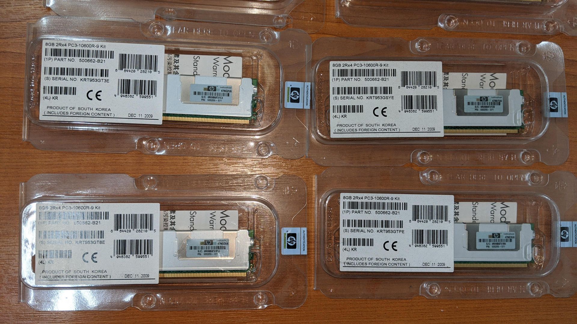 11 off HP 8Gb memory upgrade kits, part number 500662-B21 (silver). This is one of a large number of - Image 5 of 7