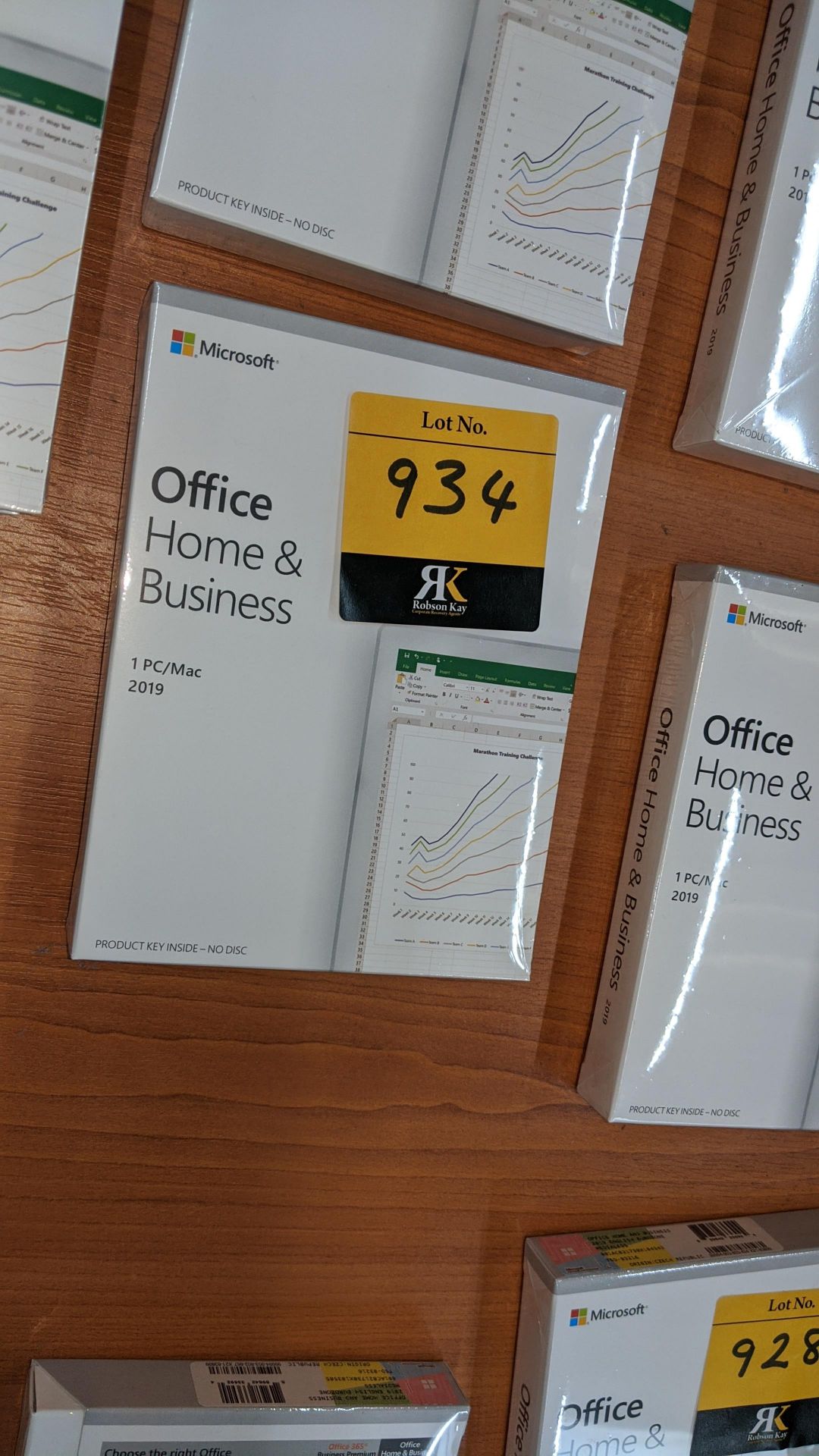 Microsoft Office Home & Business 2019 for PC/MAC. This lot comprises a sealed box with licence