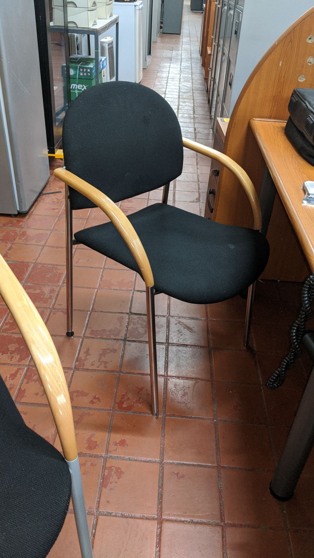 5 off chairs, 2 with chrome legs, 3 with metal grey legs, each with wooden arms & black - Image 4 of 6