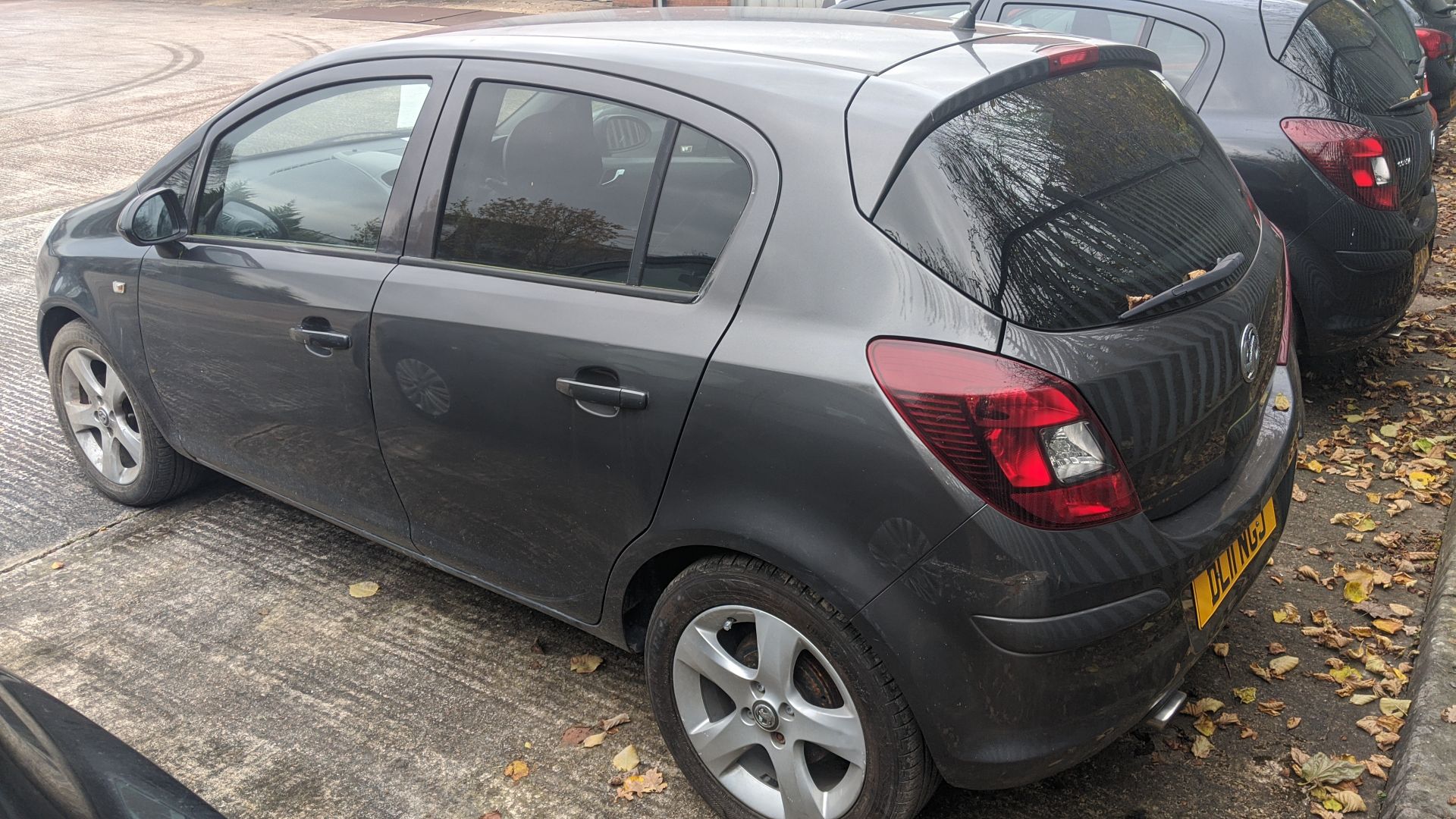 DL11 NGJ Vauxhall Corsa SXI 5 door hatchback, 5 speed manual gearbox, 1229cc petrol engine. - Image 6 of 23