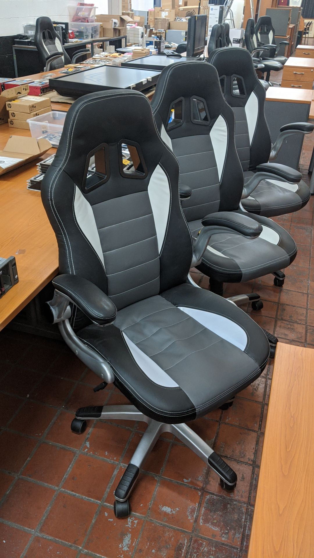 3 off motorsports style black & silver leather exec chairs. This is one of a large number of lots in - Image 2 of 9