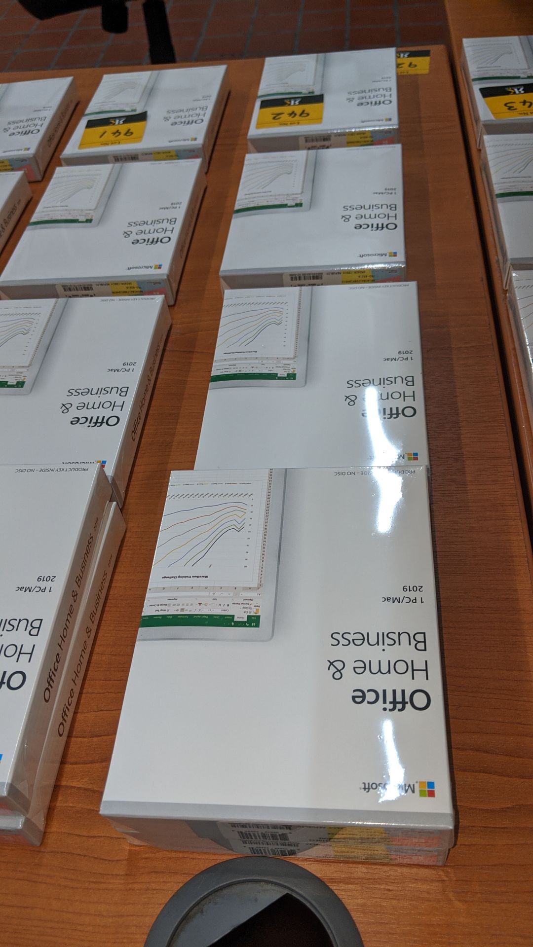 5 off Microsoft Office Home & Business 2019 for PC/MAC. This lot comprises 5 sealed boxes each - Image 4 of 4