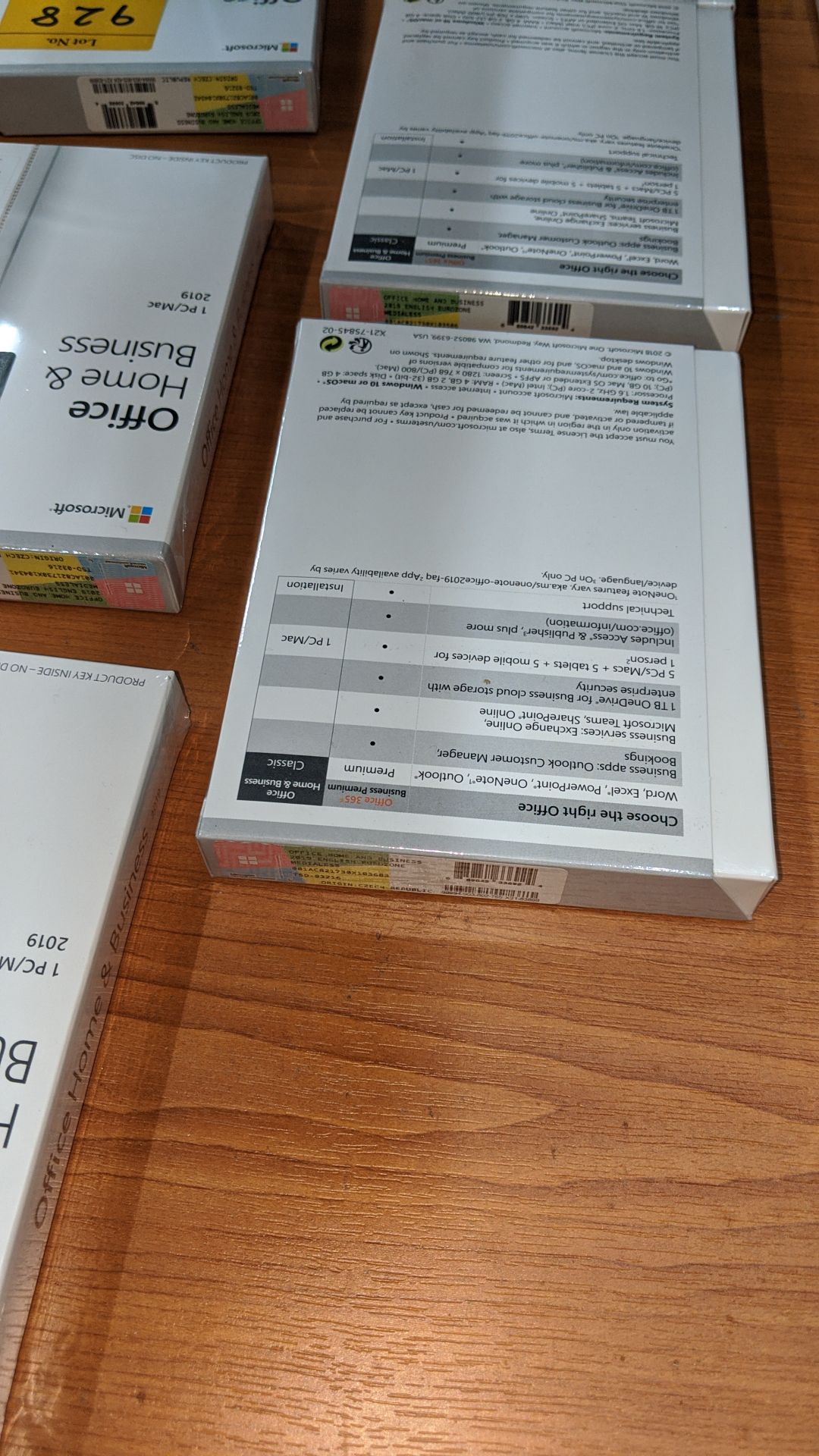 Microsoft Office Home & Business 2019 for PC/MAC. This lot comprises a sealed box with licence - Image 3 of 3