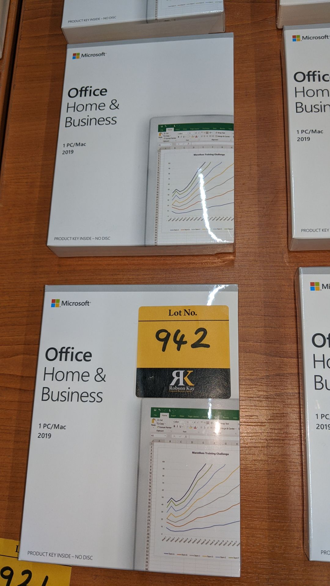 5 off Microsoft Office Home & Business 2019 for PC/MAC. This lot comprises 5 sealed boxes each - Image 3 of 4