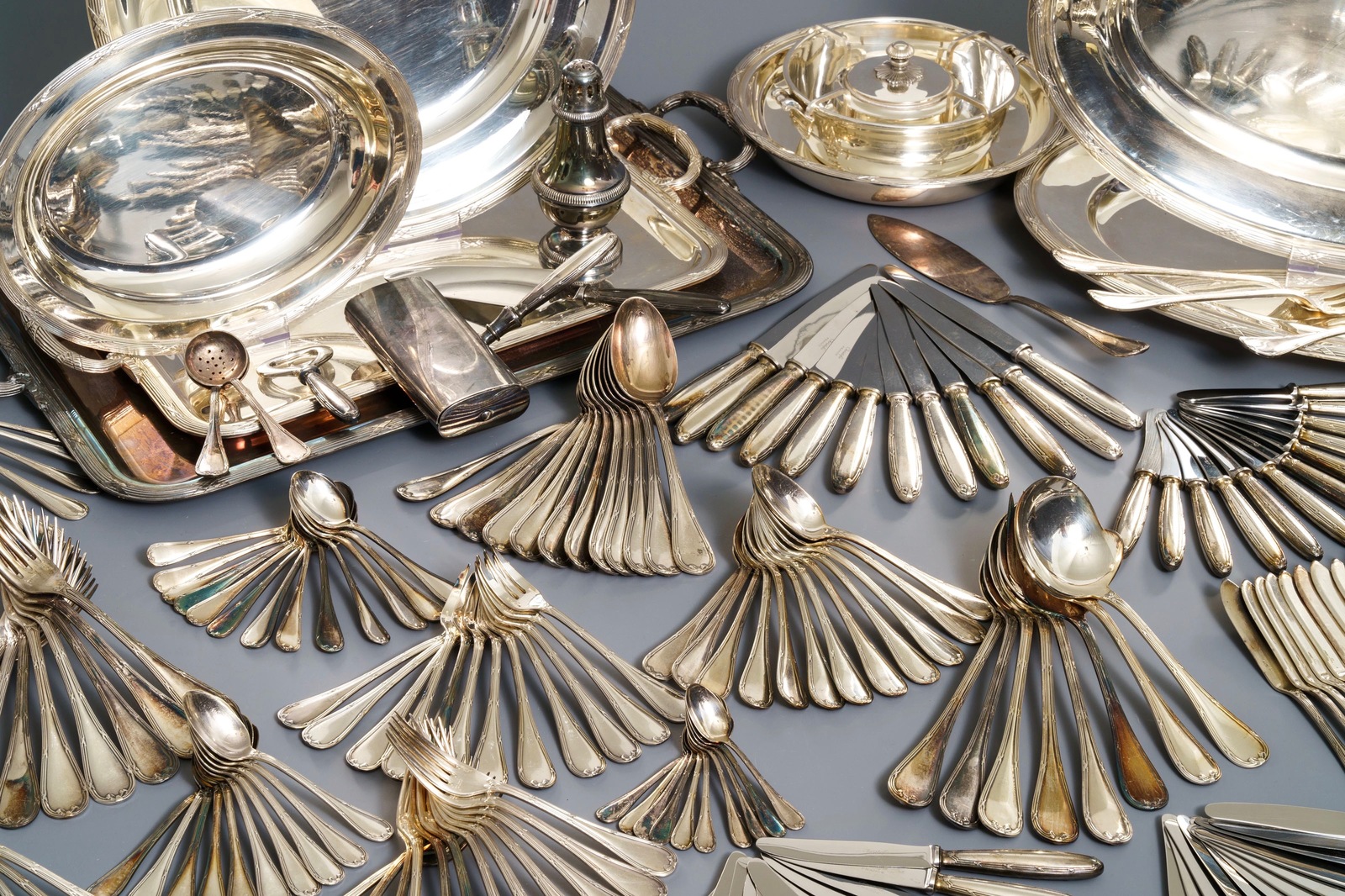 A collection of silver-plated cutlery and tableware, Christofle, France, 20th C. - Image 3 of 6