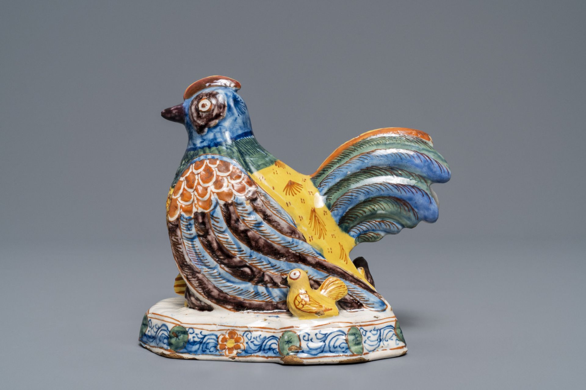 A polychrome Dutch Delft group of a hen with chickens, 18th C. - Image 3 of 7