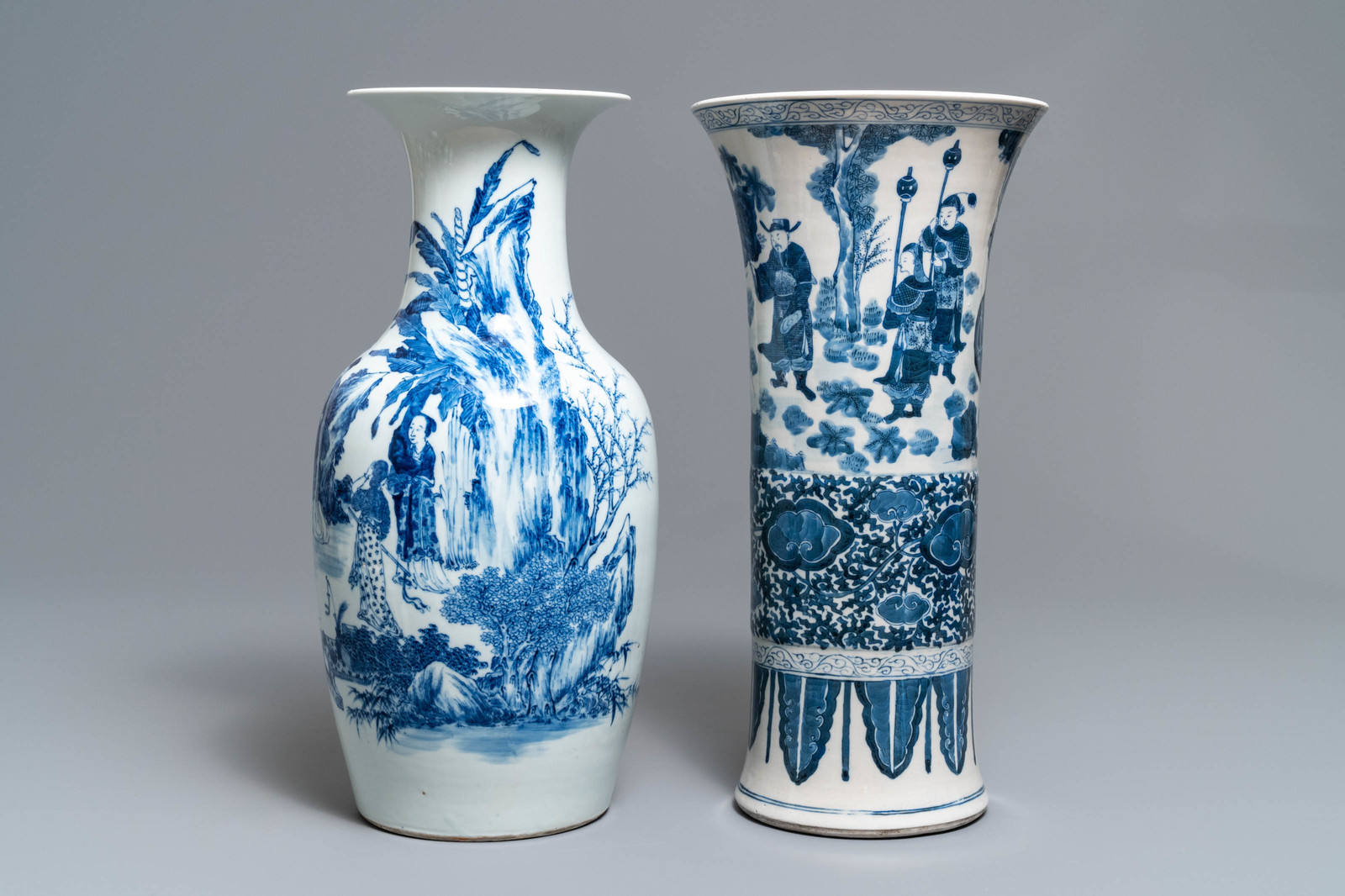 Two Chinese blue and white vases, 19th C. - Image 2 of 6