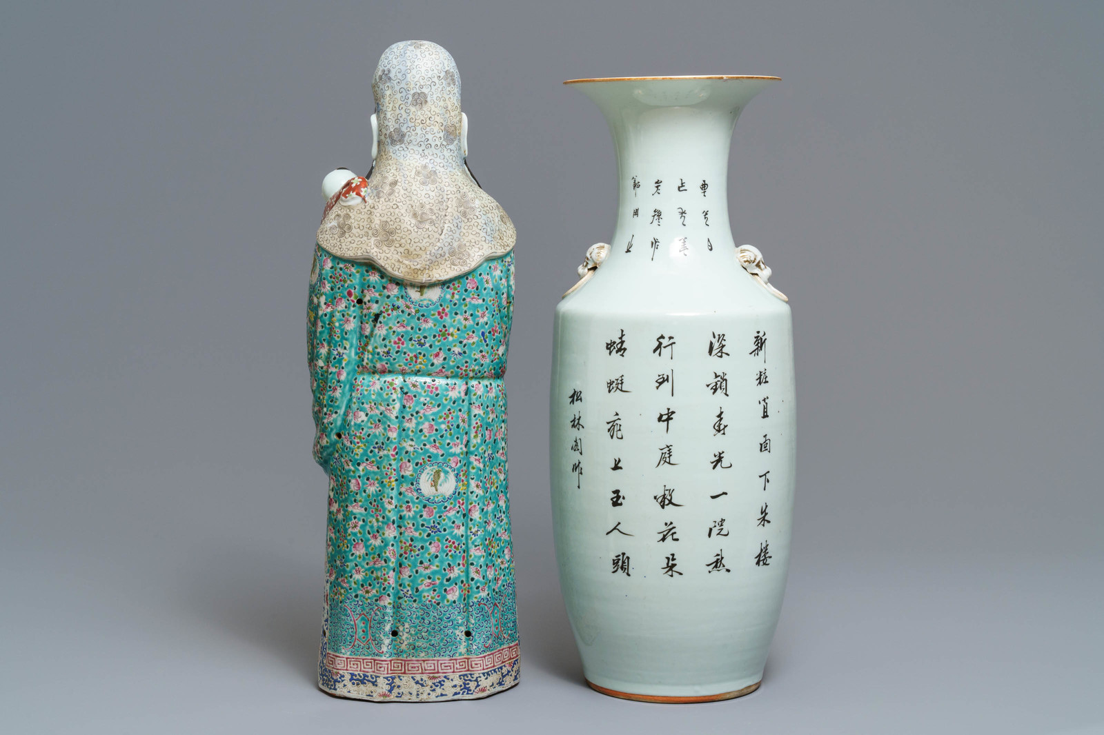 A Chinese famille rose vase and a figure of Fu Xing, 19th C. - Image 3 of 6