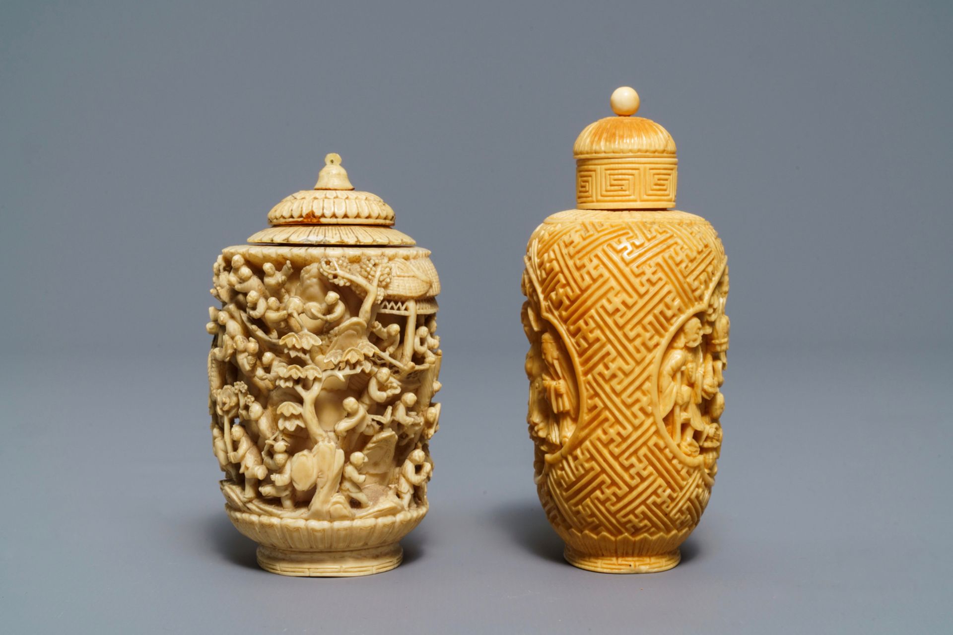 Two Chinese carved ivory snuff bottles, 19th C. - Image 4 of 6