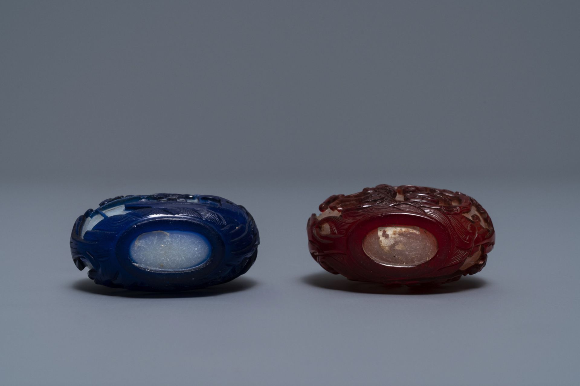 Two Chinese overlay red and blue snowflake glass snuff bottles, 19th C. - Image 4 of 4