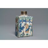 A Dutch Delft cashmere palette chinoiserie tea caddy, 17/18th C.