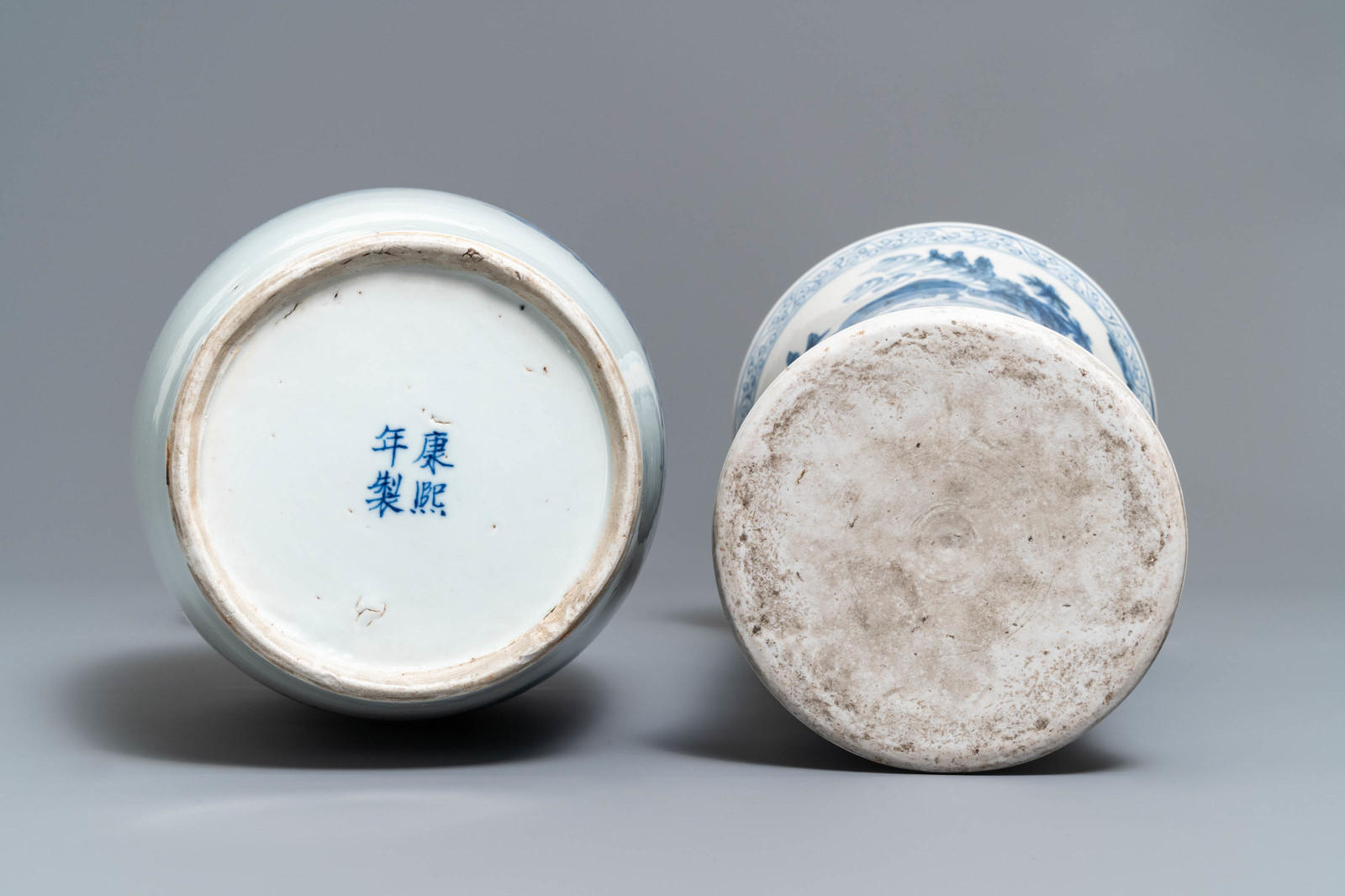 Two Chinese blue and white vases, 19th C. - Image 6 of 6