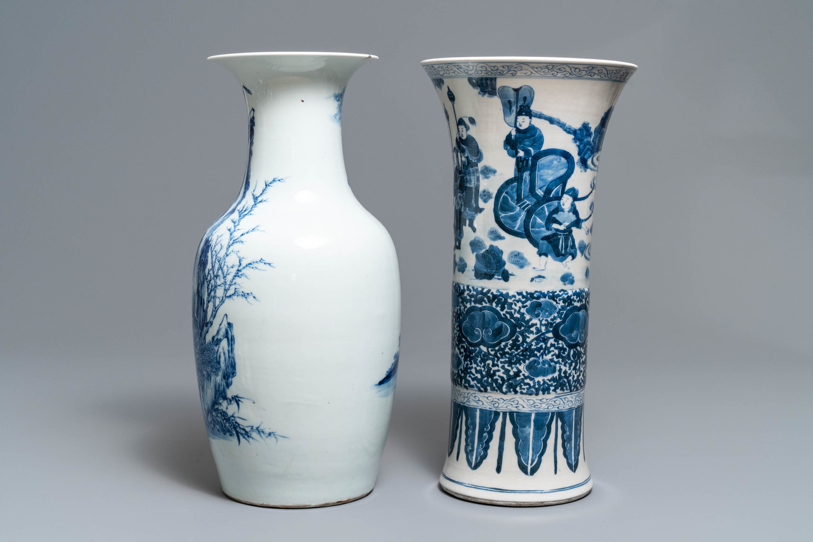 Two Chinese blue and white vases, 19th C. - Image 3 of 6