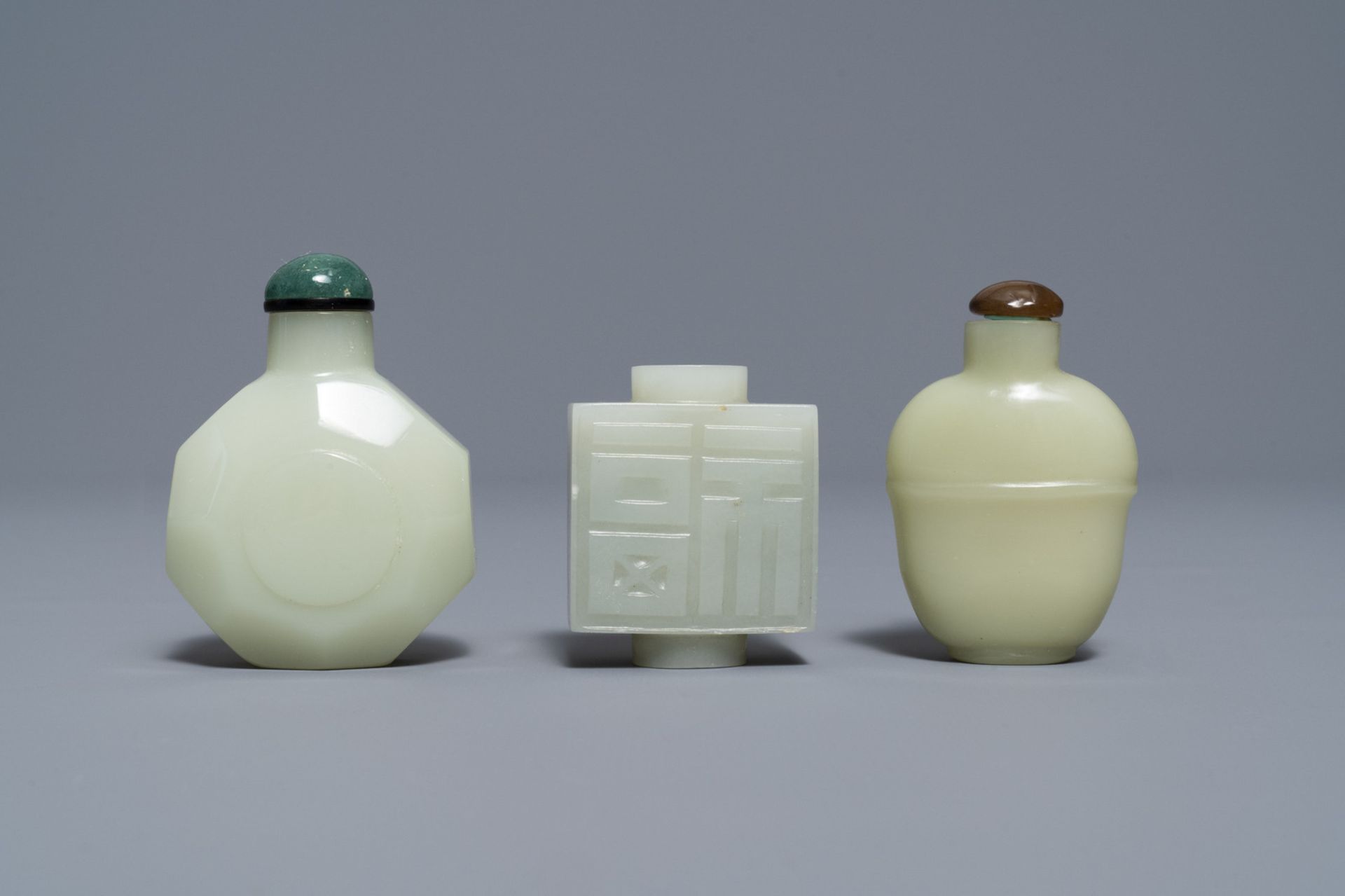 Three Chinese pale celadon jade snuff bottles, 19th C. - Image 2 of 4