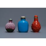 Three fine Chinese glass snuff bottles, one with Qianlong mark, 18/19th C.