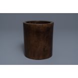 A Chinese huanghuali wood brush pot, 18/19th C.