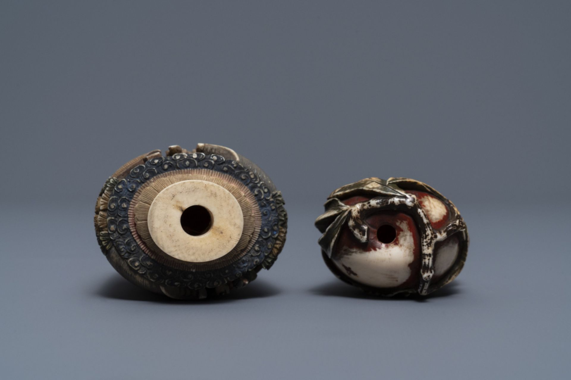 Two Chinese polychrome ivory snuff bottles, 19th C. - Image 3 of 4