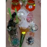 Mixed collection of decorative glassware