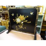 Modern Oriental chinoiserie style screen