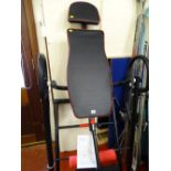 Invert table (6300) exercise machine