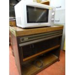 Sanyo silver finished microwave oven and a Phillips hostess trolley E/T
