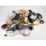 A large parcel of silver & other jewellery, curios & collectables Condition reports are provided