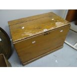 A vintage primitive pine box Condition reports are provided on request by email only for this type