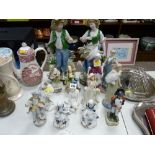 Quantity of decorative pottery figurines