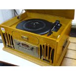 Retro style 'Classic Collector's Edition' CD/turntable/cassette player E/T