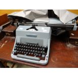 An Imperial 70 vintage typewriter Condition reports provided on request by email for this auction