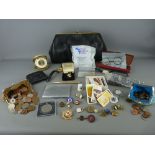Vintage handbag of National Transport tokens, three purses of current coinage, quantity of vintage