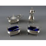 A FOUR PIECE CHESTER SILVER CRUET SET, maker David & George Edward, 1917 with two salt and one