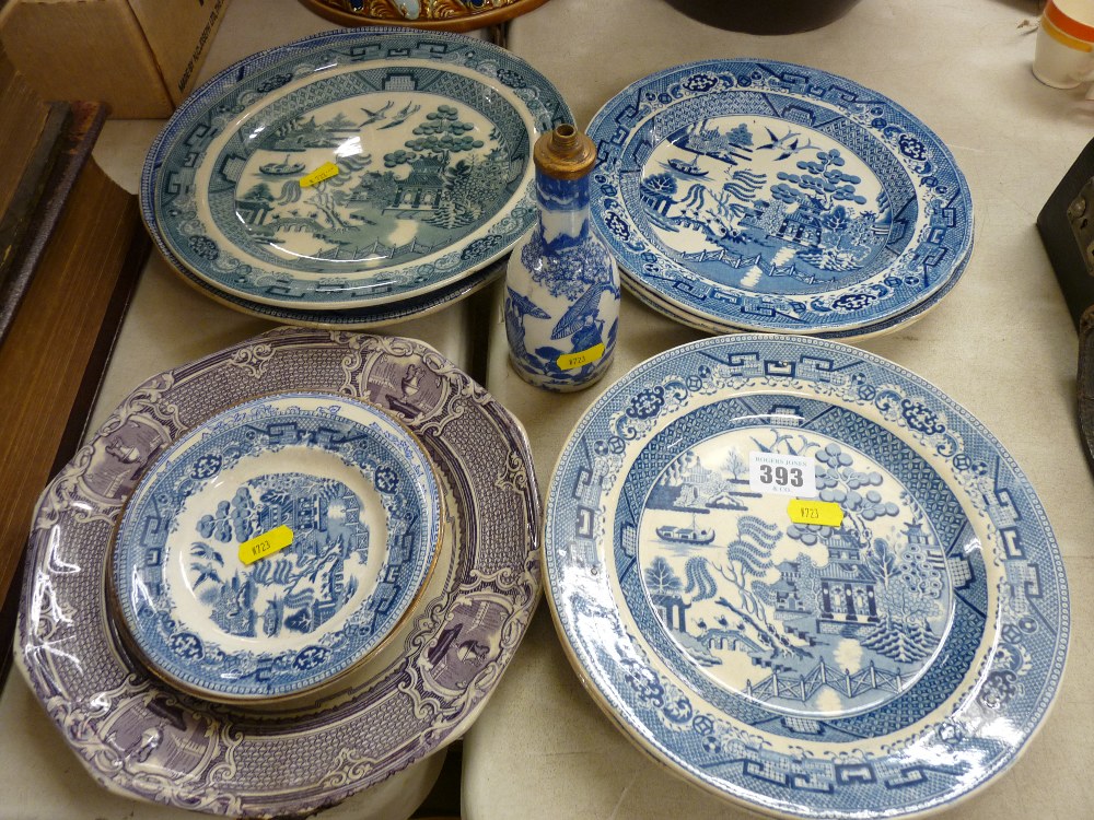 Selection of Willow pattern plates, a small Oriental style bottle vase etc