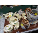 Tray of teaware including vintage leaf decorated teaset and Chinese export ware Condition reports