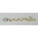 Group of assorted jewellery to include two 9ct gold rings and two pairs of earrings Condition