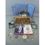 Good quantity of pre and post decimal British coinage, commemorative crowns etc