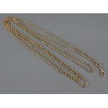 A NINE CARAT GOLD MUFF CHAIN WITH SWIVEL, 160 cms long, 29 grms