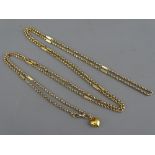 A FINE NINE CARAT GOLD LINK MUFF CHAIN with fourteen oblong links, 34 grms total, 145 cms long