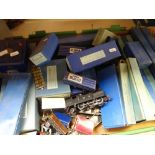 COLLECTION OF MAINLY HORNBY DUBLO BOXED RAILWAY including trains, wagons, trackside equipment etc