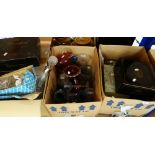 FOUR BOXES OF VARIOUS BOXED & LOOSE GLASSWARE ETC