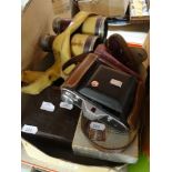 PAIR OF VINTAGE LEATHER COVERED BINOCULARS together with a selection of vintage viewfinder's and